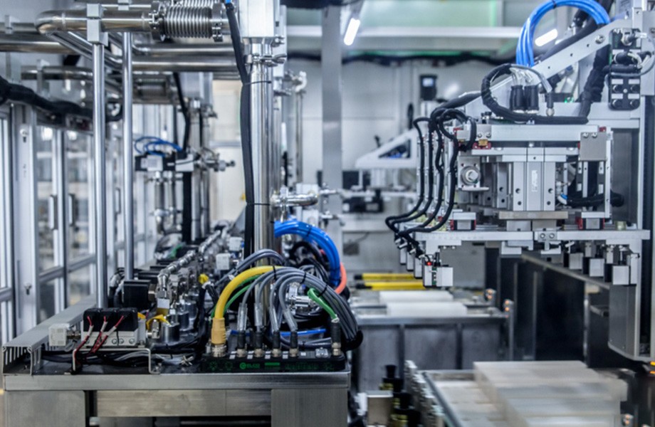 Isolation power supply for industrial equipment